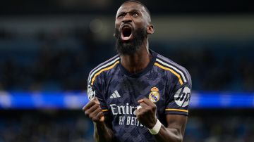 El defensor alemán Antonio Rüdiger se ha consolidad en la zaga del Real Madrid.