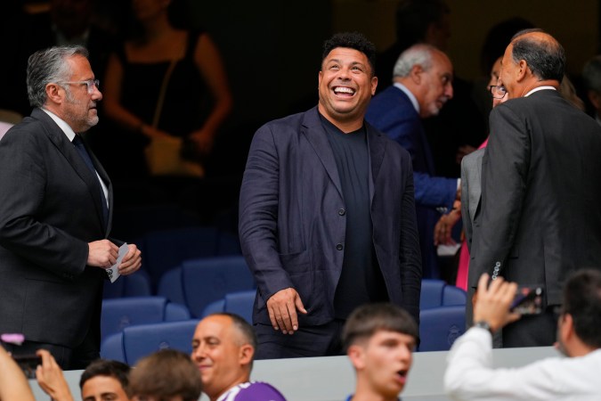 Ronaldo Nazario tiene experiencia a nivel gerencial tanto con el Cruzeiro brasileño como con el Valladolid español.
