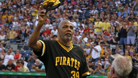 Dave Parker fue uno de los dos elegidos para ingresar al Salón de la Fama del béisbol.