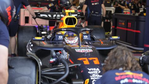 Sergio Pérez cerró su temporada de Fórmula 1 con un abandono en Abu Dabi.