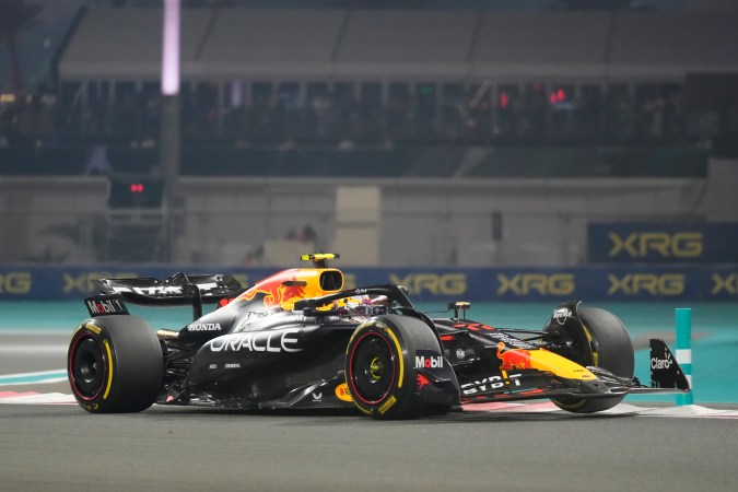 El mexicano Sergio "Checo" Pérez no ha podido repetir las buenas actuaciones conseguidas en el 2023 que le valieron para conseguir el subcampeonato de la Fórmula 1.