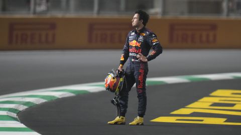 Sergio Pérez en uno de sus últimos momentos como integrante de la escudería Red Bull Racing.