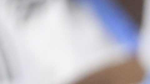 Lucas Vázquez y Fede Valverde sostienen la Copa Intercontinental.