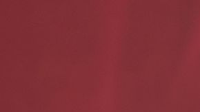 Alejandro Fernández con su novia Karla Laveaga en la alfombra de la 25 edición de los Latin Grammys en el Miami Beach Convention Center/Miami, 14 de noviembre 2024.