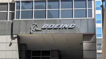 Boeing anuncia otra ola de despidos toda Florida