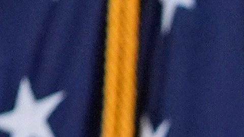 Trump advierte a trabajadores federales que no quieran volver a la oficina "van a ser despedidos"