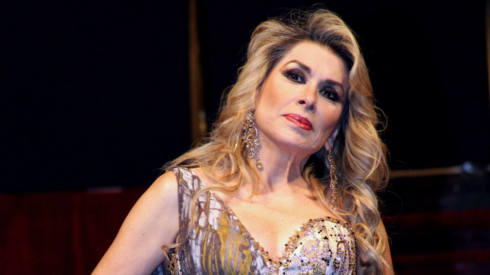 Muere la cantante mexicana Dulce, a los 69 años - La Opinión