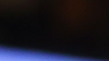 Ciudad de México, 22 de abril de 2023. Antonio Mohamed "Turco", Director Técnico, gesticula a la Afición tras ser expulsado, durante el partido de la jornada 16 del torneo Clausura 2023 de la Liga BBVA MX, entre las Águilas del América y los Pumas de la UNAM, celebrado en el Estadio Azteca. Foto: Imago7/ Eloísa Sánchez