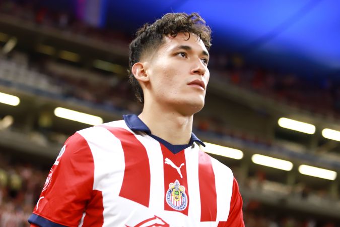 Guadalajara, Jalisco a 15 de Mayo del 2024. Jesús Orozco, durante el partido de ida de la Semifinal del torneo Clausura 2024 de la Liga BBVA MX, entre las Chivas rayadas de Guadalajara y las águilas del América, celebrado en el estadio Akron. Foto: Imago7/ Óscar Meza