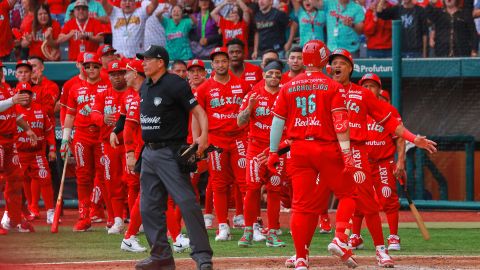 Ciudad de México, 31 de agosto de 2024. Josè Marmolejos en festejo, durante el sexto juego de la Final de la Zona Sur de los Playoffs 2024 de la Liga Mexicana de Béisbol, entre los Diablos Rojos del México y los Guerreros de Oaxaca, celebrado en el estadio Alfredo Harp Helú. Foto: Imago7/ Manlio Contreras