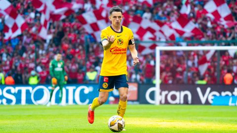 Álvaro Fidalgo durante el partido de vuelta de los cuartos de final del torneo Apertura 2024 entre los Diablos Rojos del Toluca y las Águilas del América celebrado en el estadio Nemesio Diez.