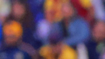 El argentino Martín Demichelis dando instrucciones durante el partido entre Rayados de Monterrey y Club América de este jueves en Puebla.