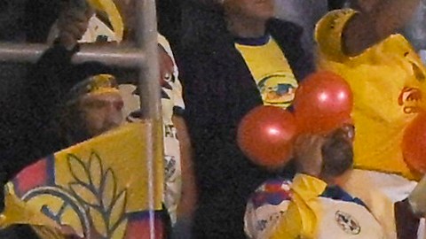 La afición de las Águilas del América se hizo sentir en el estadio BBVA de los Rayados de Monterrey.