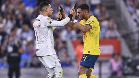 Sebastián Cáceres es uno de los líderes de la defensa azulcrema.