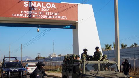 Soldados en Sinaloa