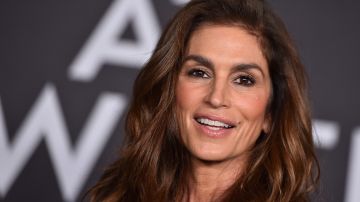 Cindy Crawford bikini