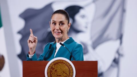 Sheinbaum presenta el “Himno Migrante” y pide a los mexicanos que lo hagan suyo