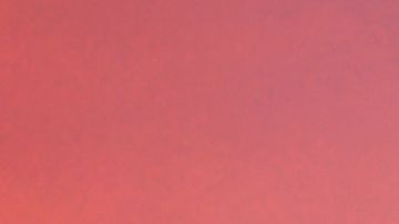 Natti Natasha con Chingui, el hijo mayor de su pareja Raphy Piña, en la alfombra de la premiere en Miami de "Bad Boys: Ride or Die", cuarta entrega de la popular cinta de acción protagonizada por Will Smith y Martin Lawrence, que llega a las pantallas de la nación este jueves/Miami, 5 de junio 2024.