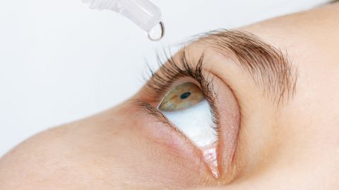 FDA anuncia el retiro de gotas oftálmicas Systane por posible contaminación
