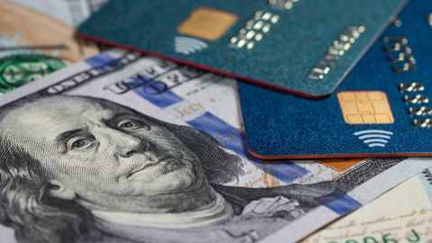 La morosidad en tarjetas de crédito en EE.UU. alcanza niveles récord