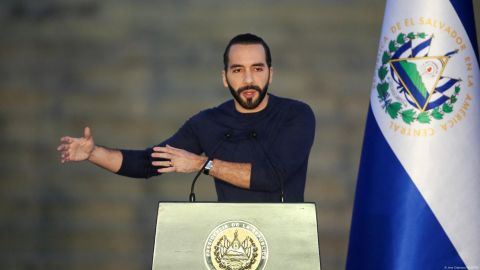 Bukele propone ley para erradicar corrupción en El Salvador