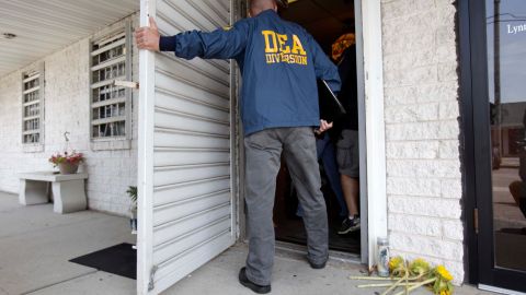 La DEA se organiza con ICE para redadas contra inmigrantes en Chicago