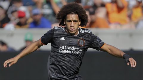 Houston Dynamo midfielder Adalberto Carrasquilla during the first half of an MLS soccer match against the Los Angeles Galaxy Sunday, Oct. 9, 2022, in Houston. (AP Photo/Michael Wyke)