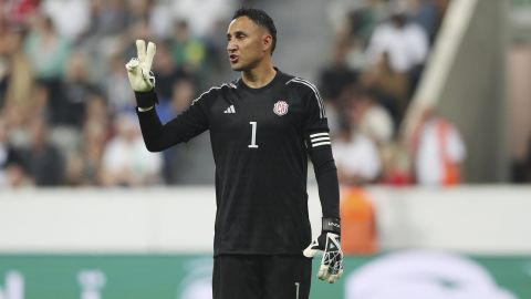 Costa Rica goalkeeper Keylor Navas (1) gestures during an international friendly soccer match between Costa Rica and Saudi Arabia at St. James' Park, Friday, Sept. 8, 2023, in Newcastle, England. (AP Photo/Scott Heppell)