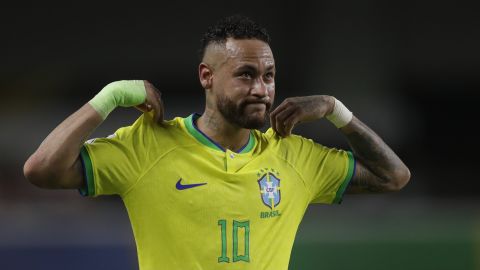 Neymar durante un partido con la selección de Brasil.