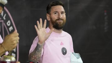 Lionel Messi, quien llegó al fútbol de Estados Unidos en 2023, se convirtió en el primer atleta sudamericano y el primer futbolista en recibir la Medalla Presidencial de la Libertad.