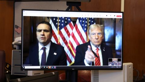 Trump atendió su sentencia a través de videollamada.