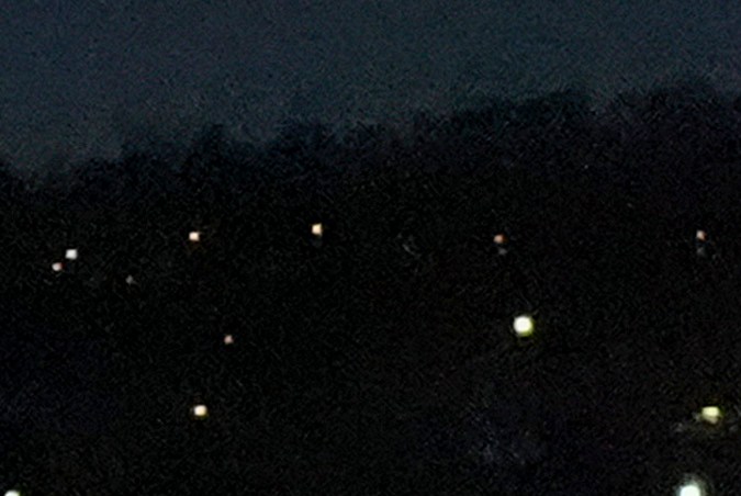 Choque entre un avión comercial y un helicóptero militar deja 67 muertos.