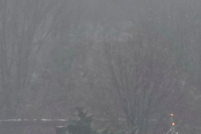 Choque entre un avión comercial y un helicóptero militar deja 67 muertos.