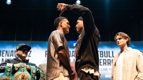 David Benavídez vs. David Morrell