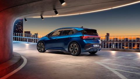 El Cupra Born destacó en ventas en 2024