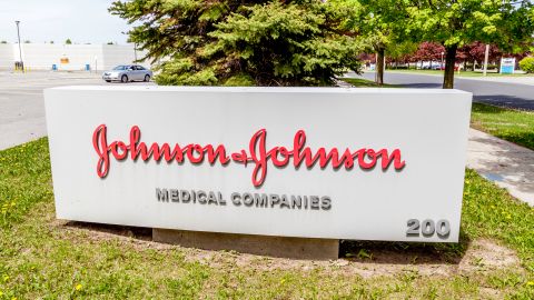 FDA aprueba aerosol nasal de Johnson & Johnson para la depresión