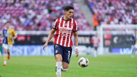 Zapopan, Jalisco, 9 de noviembre de 2024. Jesús Orozco, durante el partido de la jornada 17 del torneo Apertura 2024 de la Liga BBVA MX, entre las Chivas Rayadas del Guadalajara y el Atlético San Luis, celebrado en el estadio Akron. Foto: Imago7/Andrés Sepúlveda