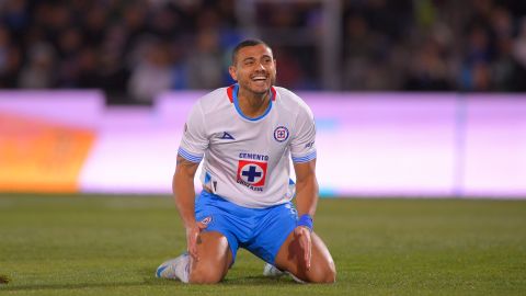 Ciudad Juárez, Chihuahua, 18 de enero de 2025. Georgios Giakumakis, durante el partido correspondiente a la jornada 2 del torneo Clausura 2025 de la Liga BBVA MX, entre los Bravos de FC Juárez y la Máquina Celeste del Cruz Azul, realizado en el estadio Olímpico Benito Juárez. Foto: Imago7/ José Zamora