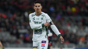 James Rodríguez ya debutó con el Club León.