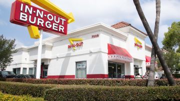 In-N-Out es un negocio familiar que Harry y Esther Snyder fundaron en 1948, en la ciudad de Irvine, California.