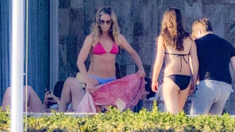 (FOTOS) Jennifer Aniston luce su increíble figura en playas de México