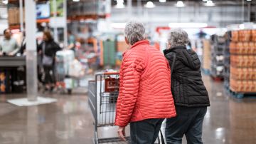 Jubilados del Seguro Social en Costco