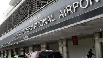 El incendio en el Aeropuerto Internacional de Miami no dejó víctimas.