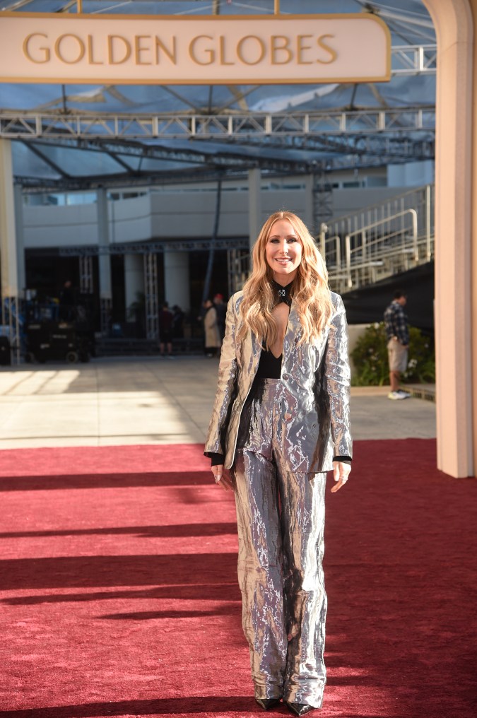 Nikki Glasser será la presentadora de los Golden Globes 2025.
