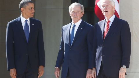 Los expresidentes Obama, Bush y Clinton estarán junto a Biden en la toma de posesión de Donald Trump.