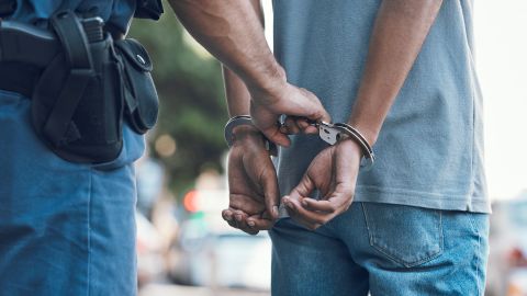 Sweetman está detenido sin derecho a fianza en la cárcel regional RSW en el condado de Warren.