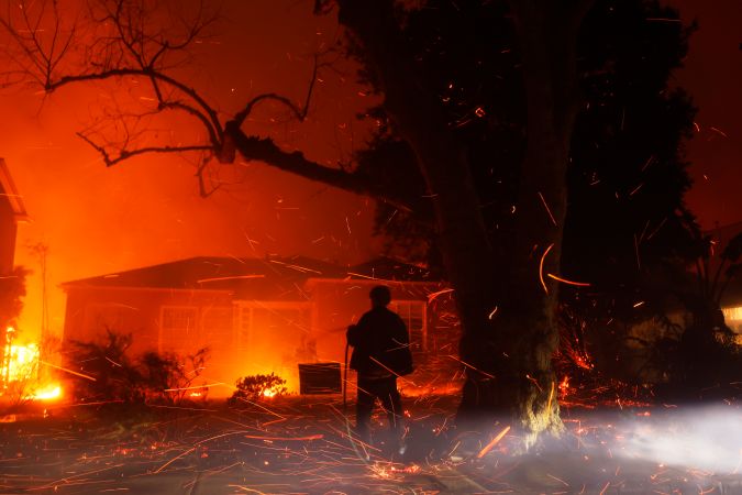 Incendios forestales en Los Ángeles.