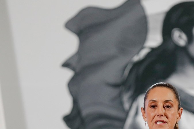 México recibe a deportados de otros países desde EE.UU. pero niega ser "tercer país seguro"