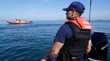 La Guardia Costera custodia las fronteras marítimas de Estados Unidos.