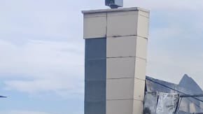 Incendio consume parque en centro comercial de Sinaloa y causa alarma